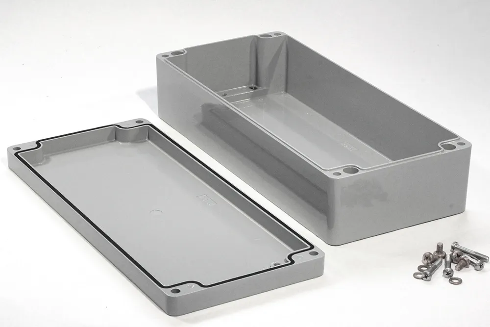 Contenitore Hammond in Alluminio pressofuso 90 x 160 x 360mm, IP65, schermato
