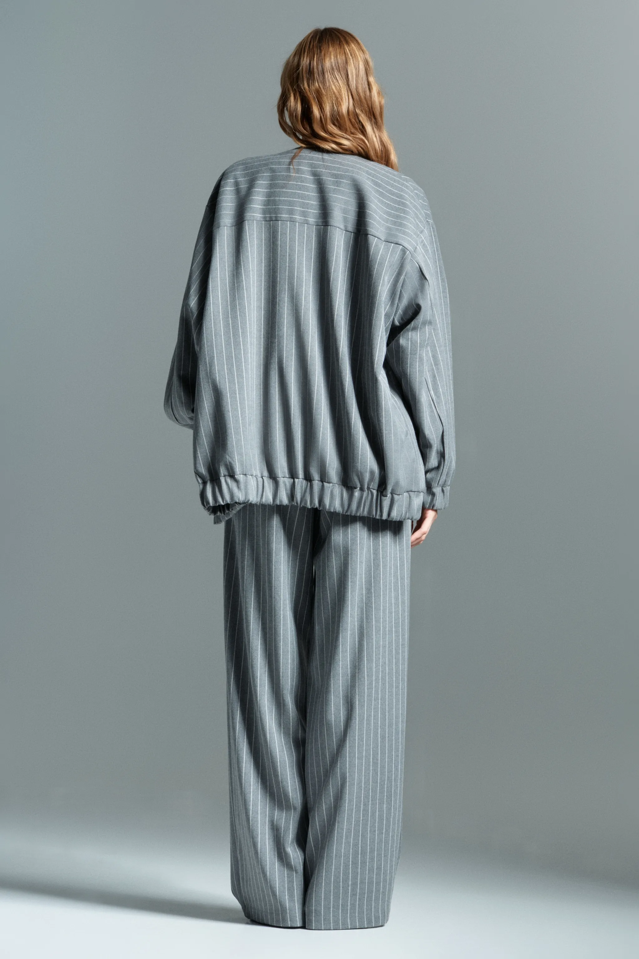 PANTALONI GESSATI CON CINTURA